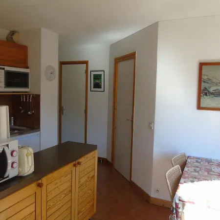 Apartment T2 Avec Mezzanine Et Balcon - 4 Pers, Parking, Proche Navettes, - Fr-1-198-122 *